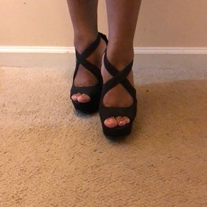 Platform- wedge 6 inch Steve Madden heels